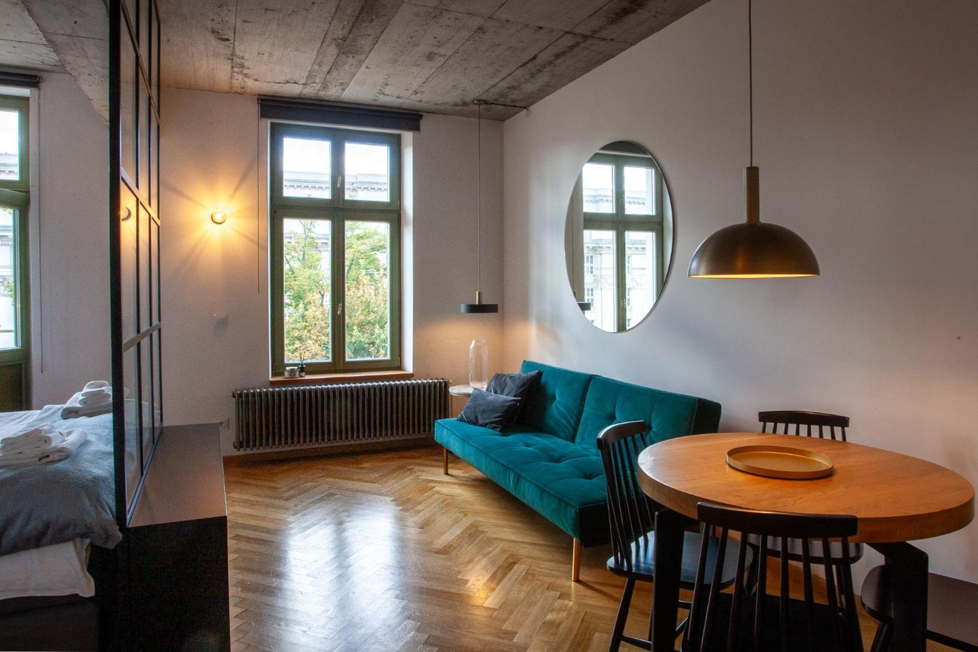 Charming Loft In The Old Town Leilighet Krasków Eksteriør bilde