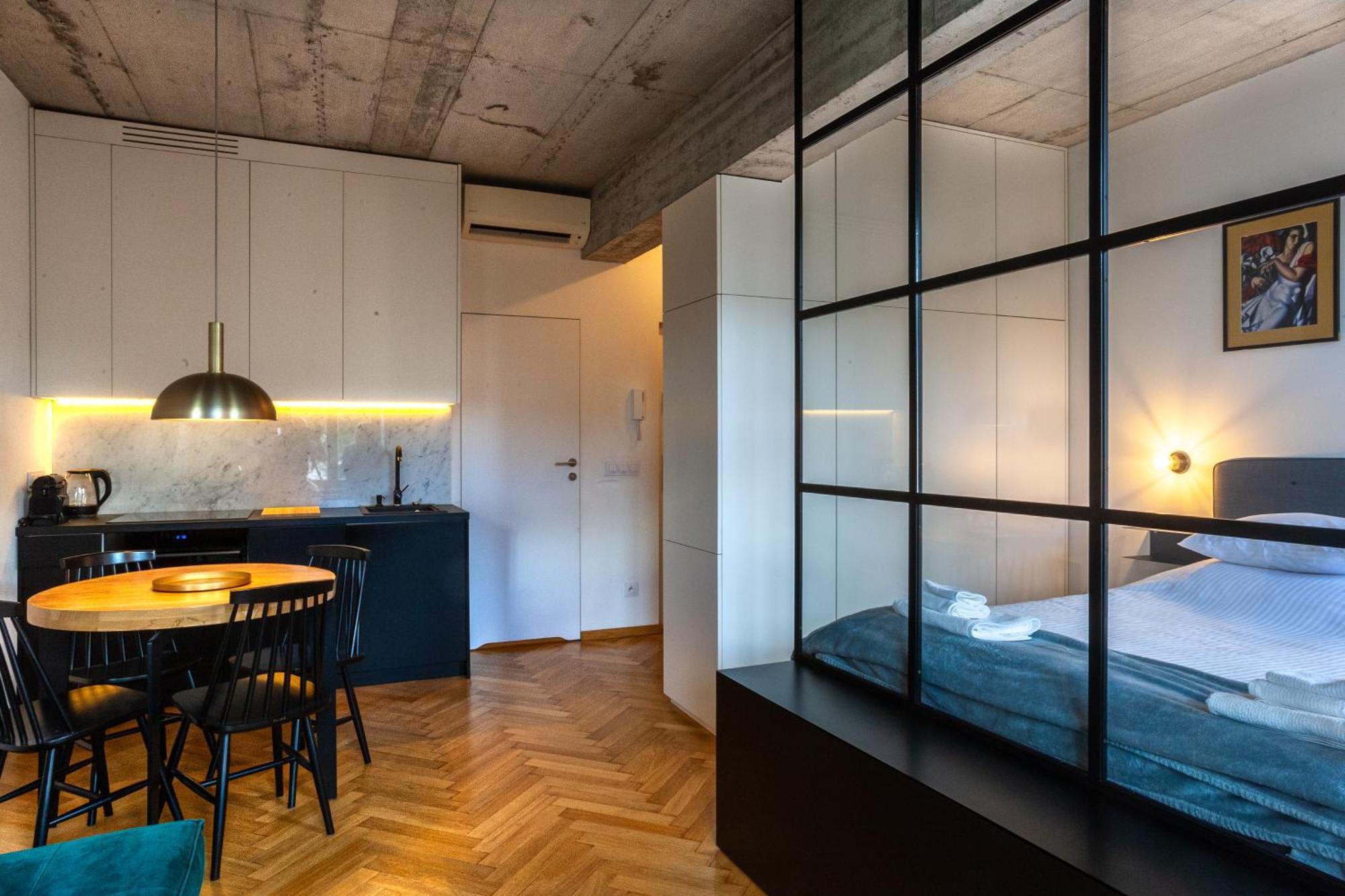 Charming Loft In The Old Town Leilighet Krasków Eksteriør bilde